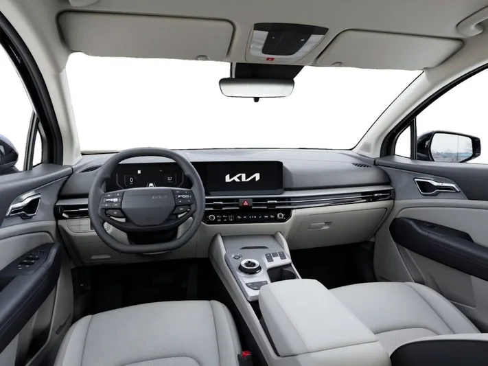 2026 Kia Sportage - view 14