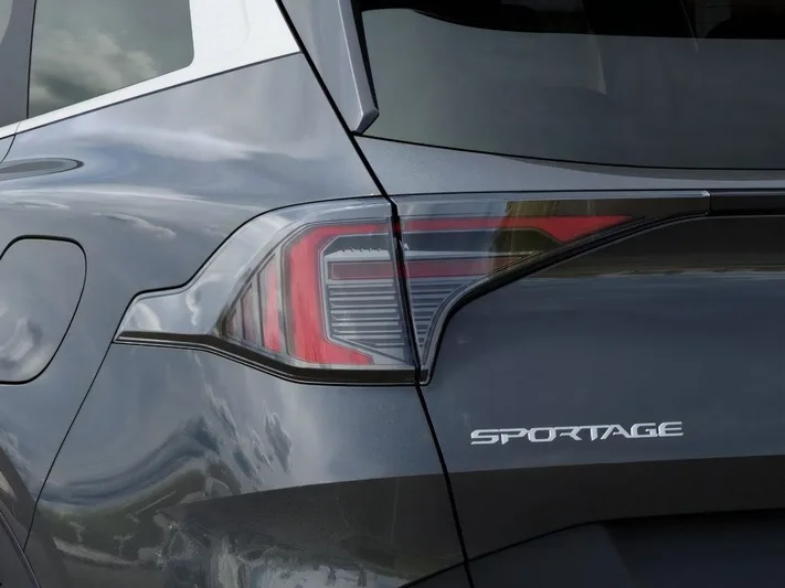 2026 Kia Sportage - view 11