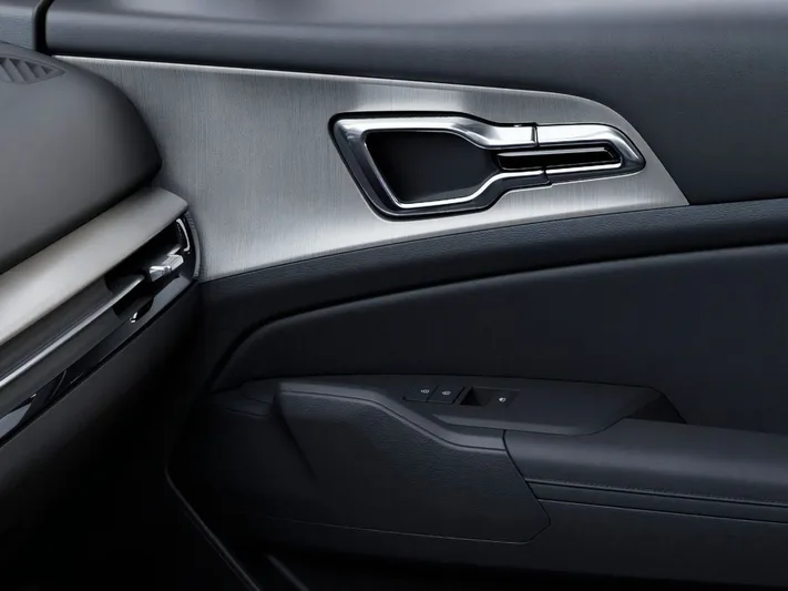 2026 Kia Sportage - view 25
