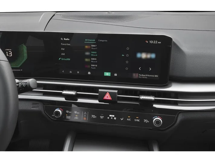 2026 Kia Sportage - view 7