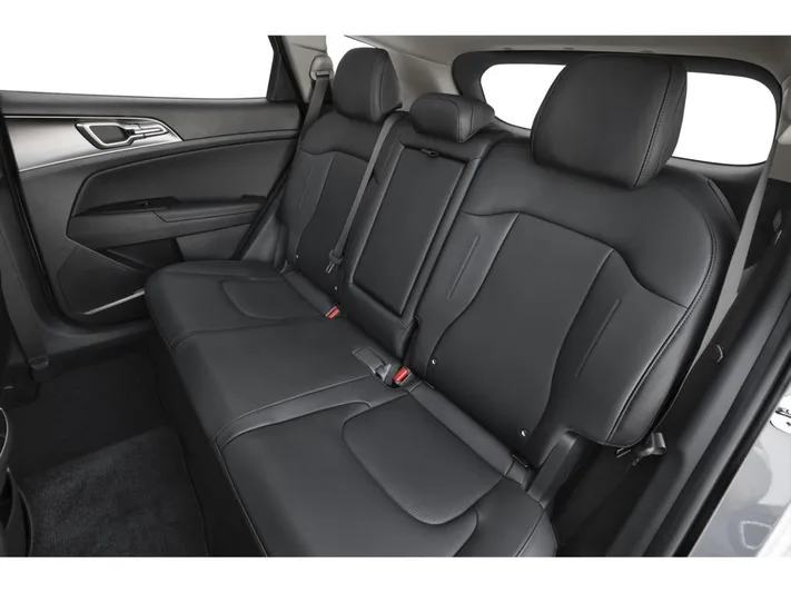 2026 Kia Sportage - view 9