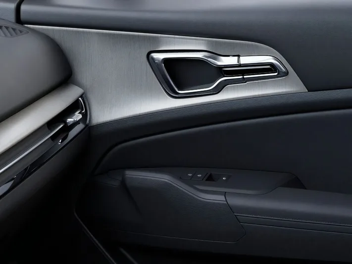 2026 Kia Sportage - view 25