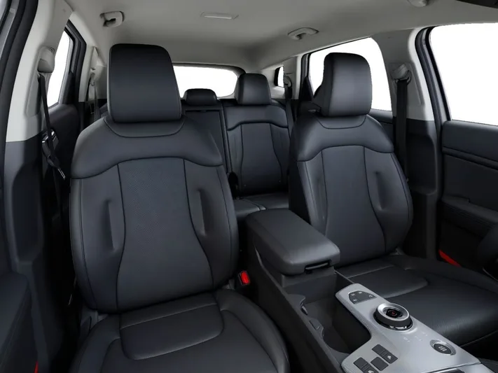 2026 Kia Sportage - view 14
