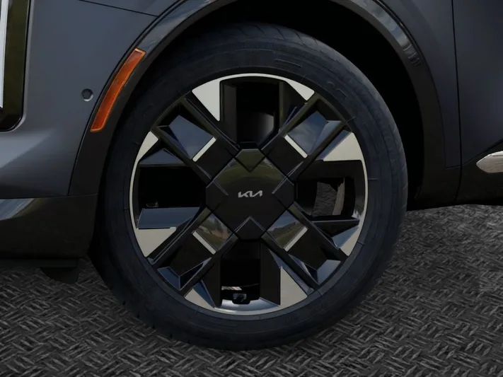 2026 Kia Sportage - view 9