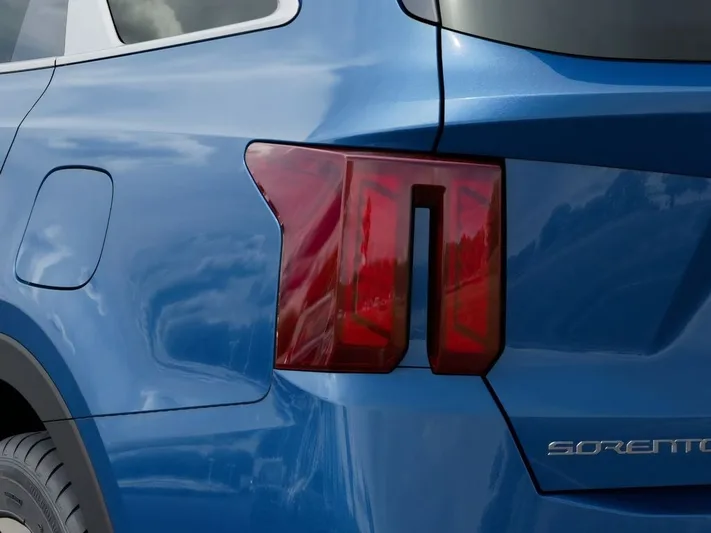 2026 Kia Sorento - view 11