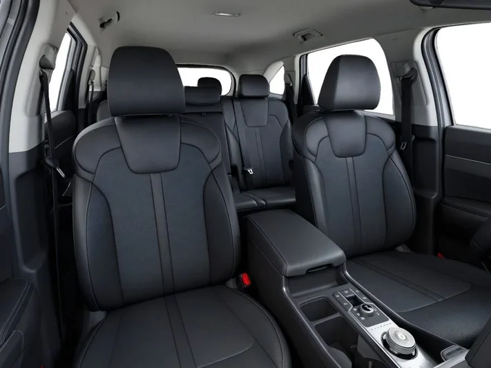 2026 Kia Sorento - view 15