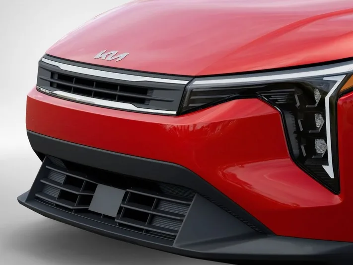 2026 Kia K4 - view 12