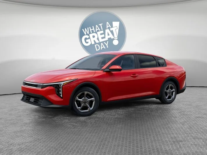 2026 Kia K4 - view 3