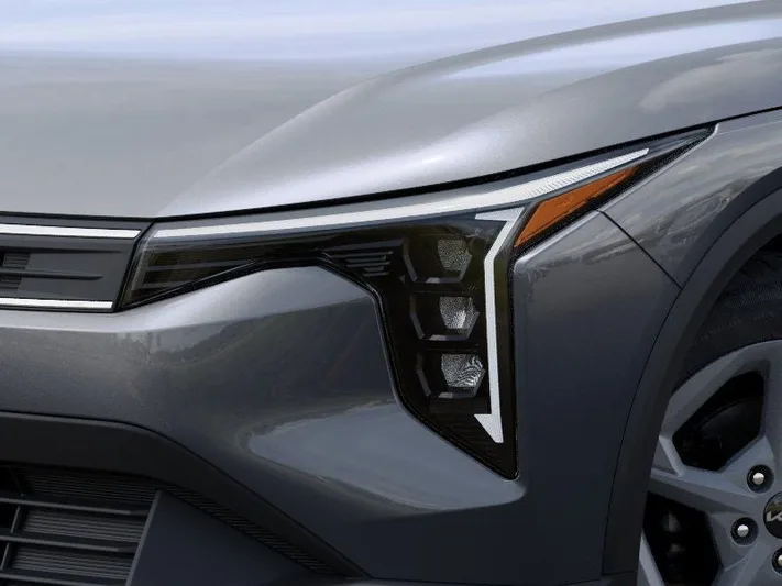 2025 Kia K4 - view 10