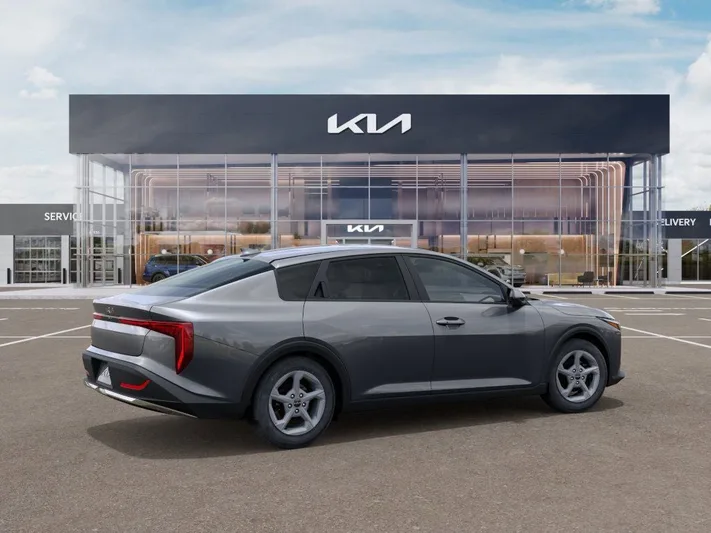 2025 Kia K4 - view 6