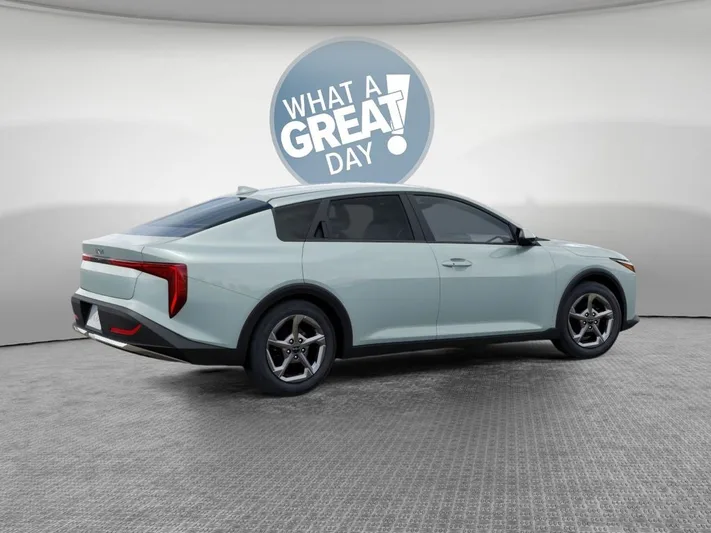 2026 Kia K4 - view 6