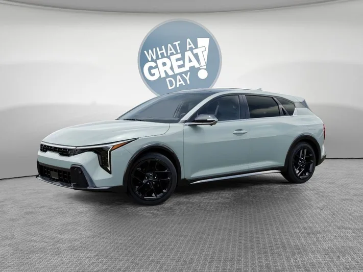 2026 Kia K4 - view 3