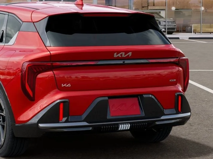 2026 Kia K4 - view 13