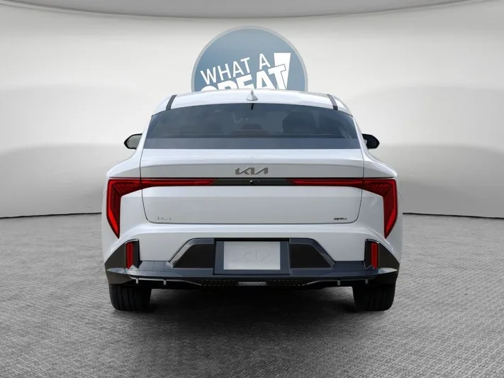 2025 Kia K4 - view 5