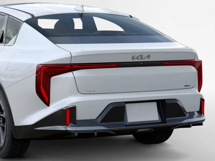 2026 Kia K4 - view 13