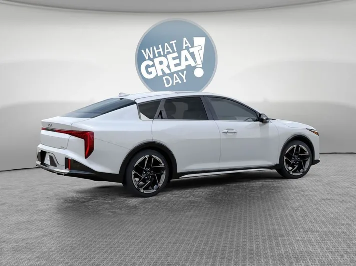 2026 Kia K4 - view 6