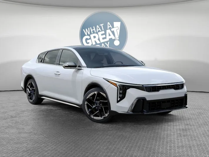 2026 Kia K4 - view 8