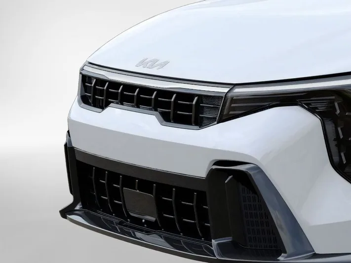 2025 Kia K4 - view 12