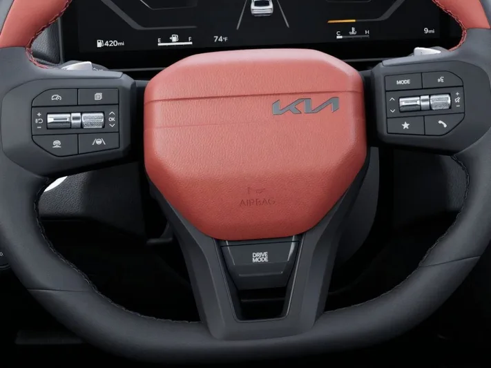 2025 Kia K4 - view 22