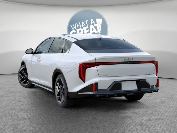 2025 Kia K4 - view 4