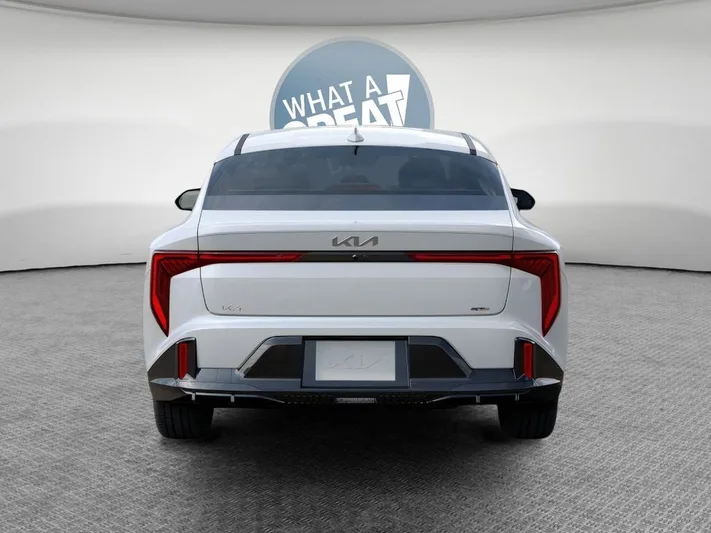 2025 Kia K4 - view 5
