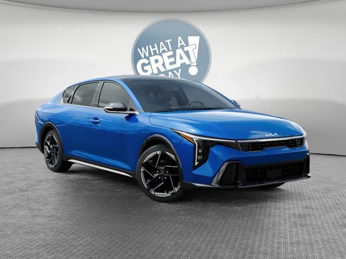 2026 Kia K4 - view 8