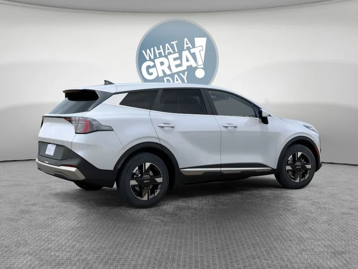 2026 Kia Sportage - view 6