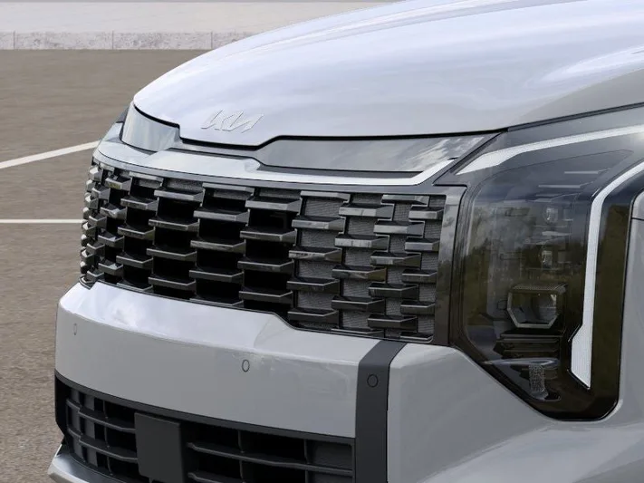 2026 Kia Sportage - view 12