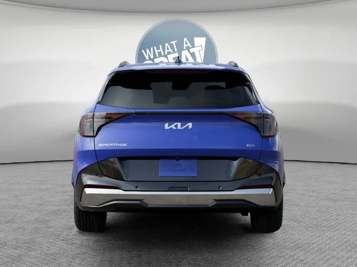 2026 Kia Sportage - view 13