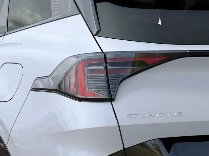 2026 Kia Sportage - view 11