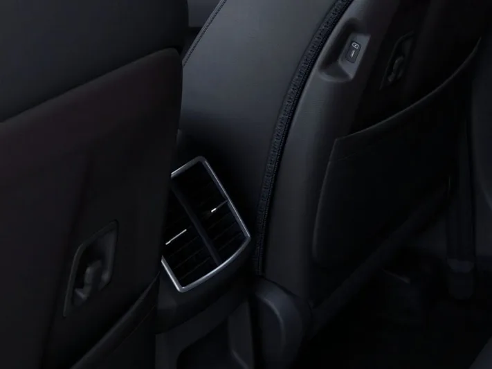 2026 Kia Sportage - view 26