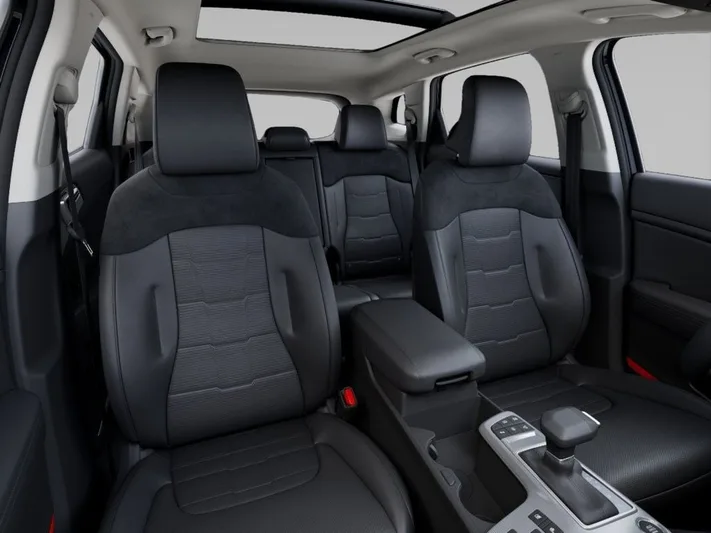 2026 Kia Sportage - view 15