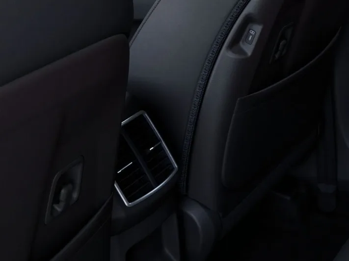 2026 Kia Sportage - view 26