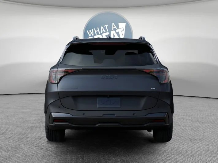 2026 Kia Sportage - view 13