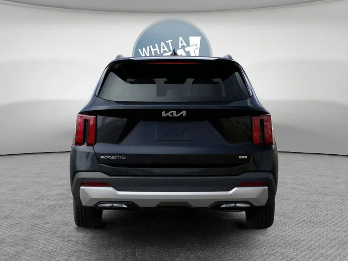 2026 Kia Sorento - view 13