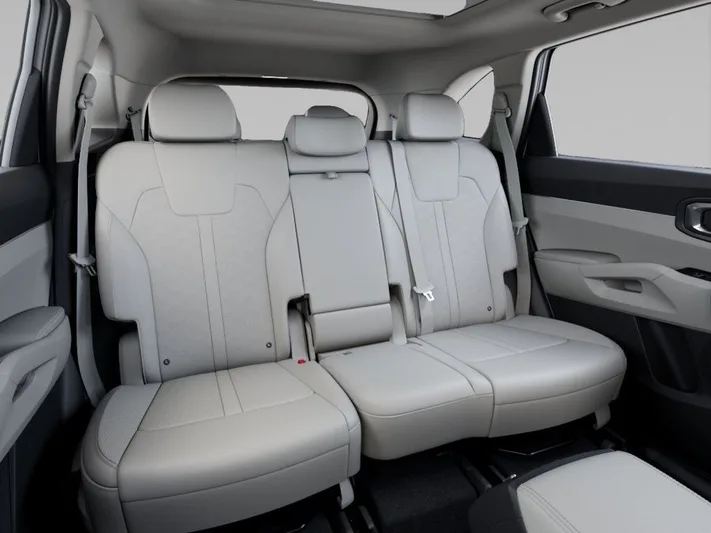 2026 Kia Sorento - view 16