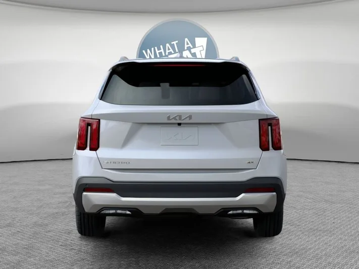 2026 Kia Sorento - view 13