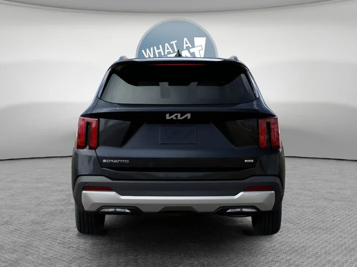 2026 Kia Sorento - view 13