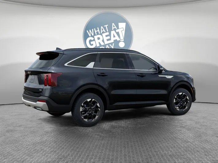 2026 Kia Sorento - view 6