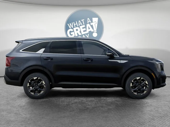 2026 Kia Sorento - view 7
