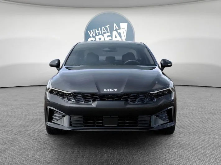 2025 Kia K5 - view 2