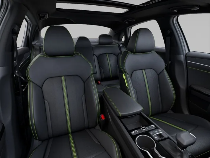 2026 Kia K5 - view 15
