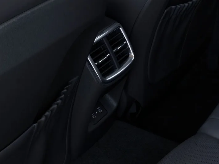 2026 Kia K5 - view 26