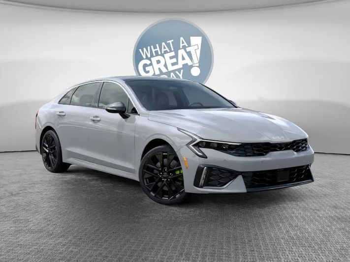 2026 Kia K5 - view 8