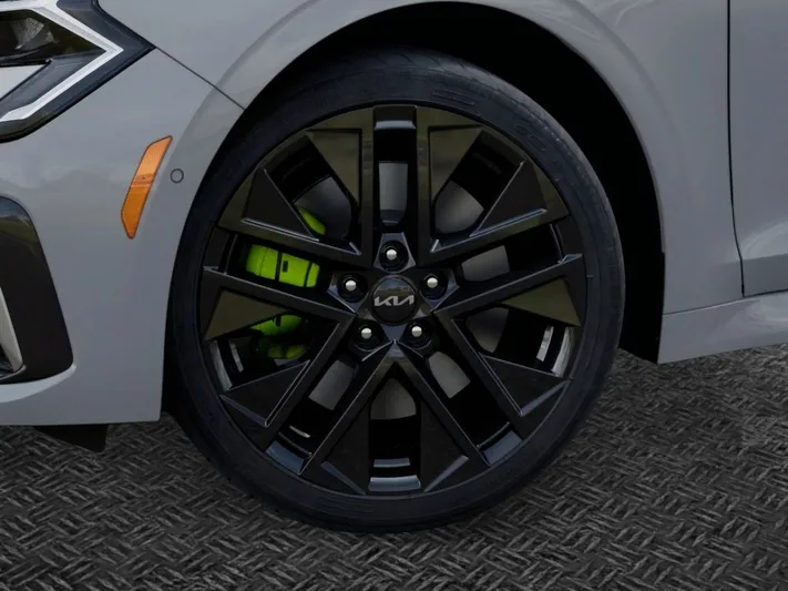 2026 Kia K5 - view 9