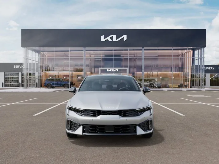 2025 Kia K5 - view 2