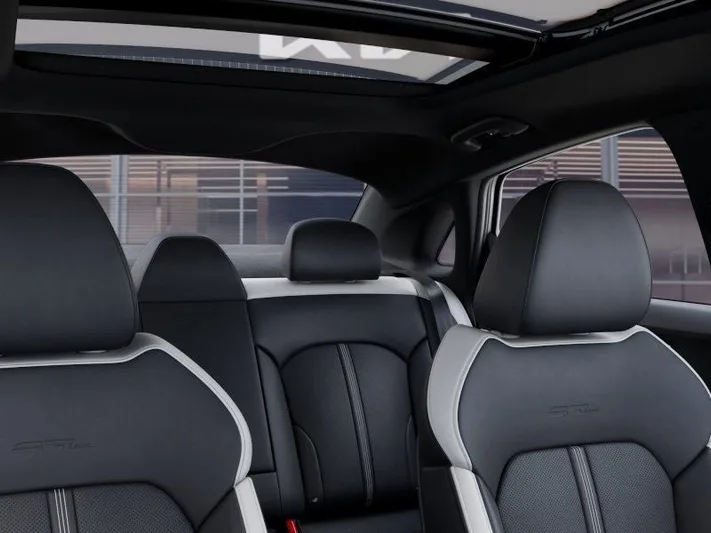 2025 Kia K5 - view 27