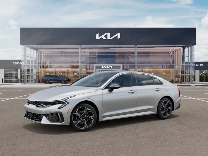 2025 Kia K5 - view 3