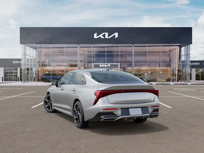 2025 Kia K5 - view 4
