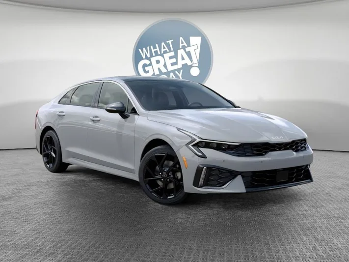 2026 Kia K5 - view 8